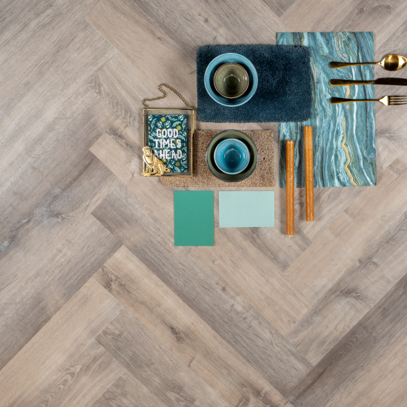 OTIUM at Home - OTIUM Mist Herringbone Dryback - PVC Plak - Afbeelding 2