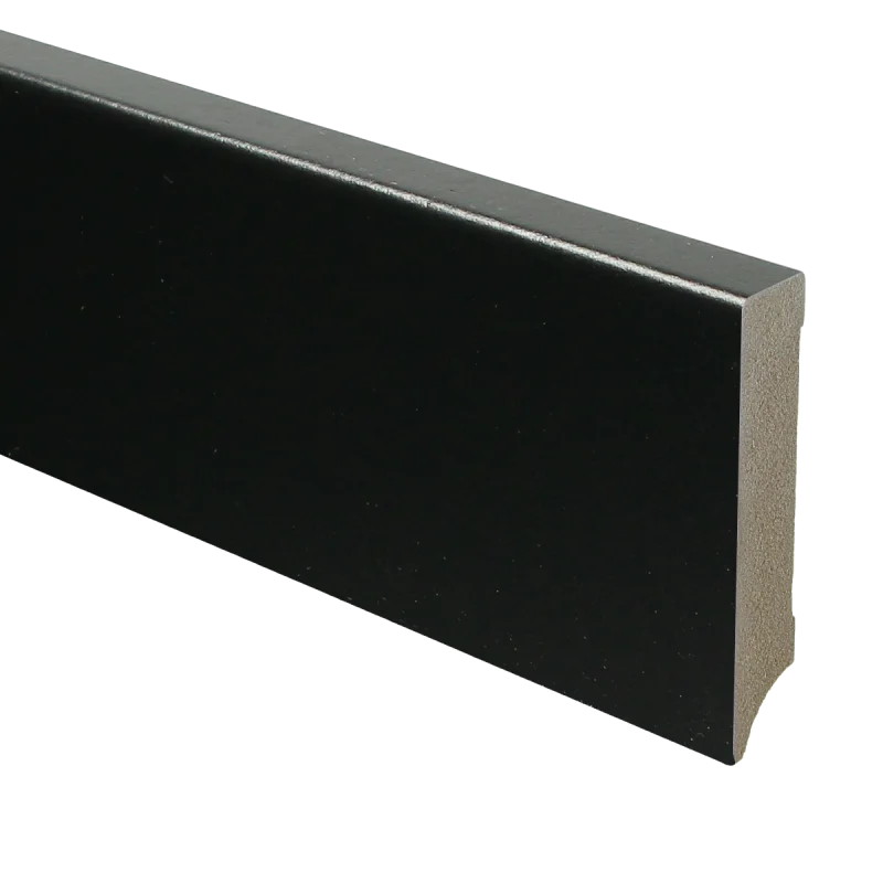 PPC - MDF Moderne plint 90x18 voorgelakt RAL 9005 - Hoge plint