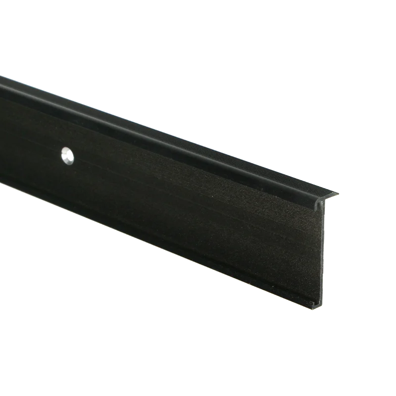 PPC - Trapneusprofiel PVC zwart 14x43mm 1m - Traprenovatie profiel
